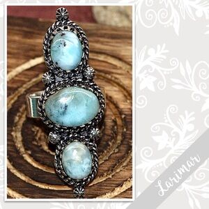 Larimar Large Southwest-Style Silver Artisan Ring, 9.5 (Turquoise / Aqua Blue)